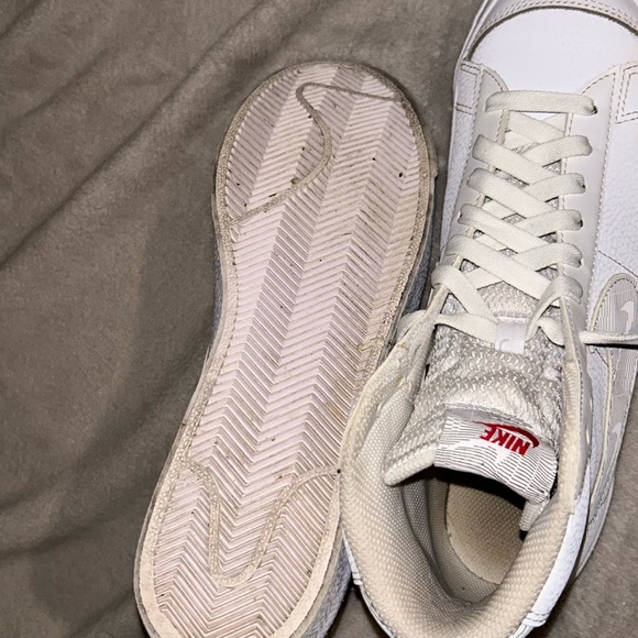 Blazer Mid ‘77  GS White Logo Print’ - Picture 4 of 8